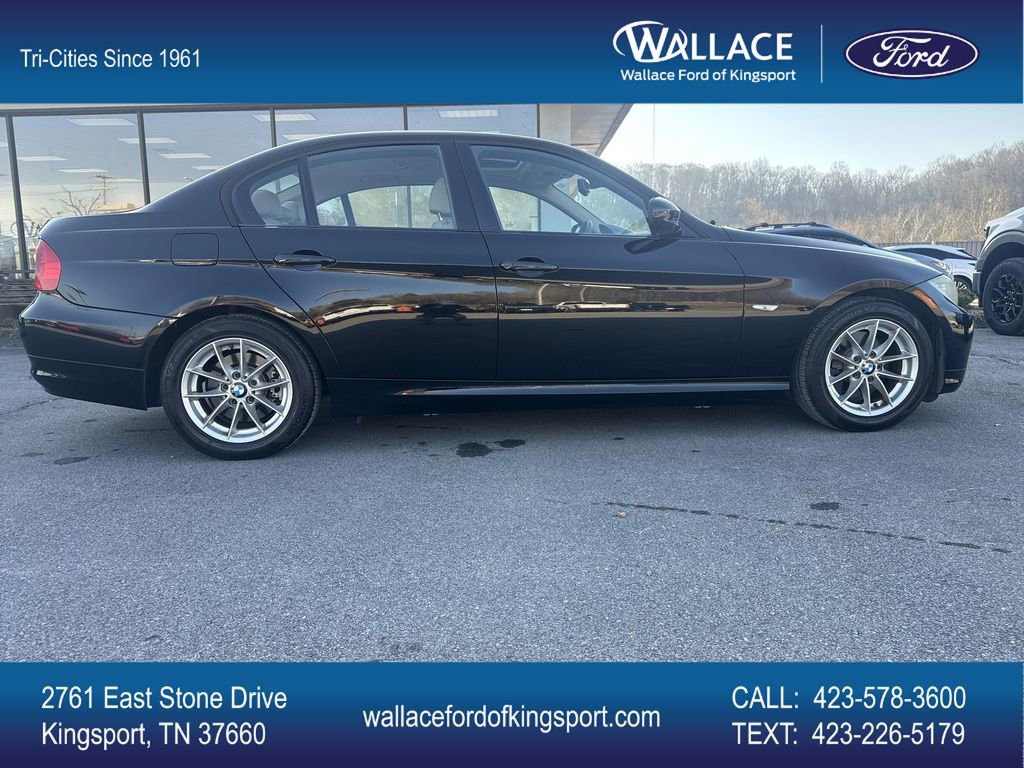 Used 2010 BMW 328i Sedan image 4