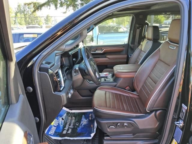 Used 2024 GMC Sierra 3500 Denali Ultimate AWD/4WD image 5