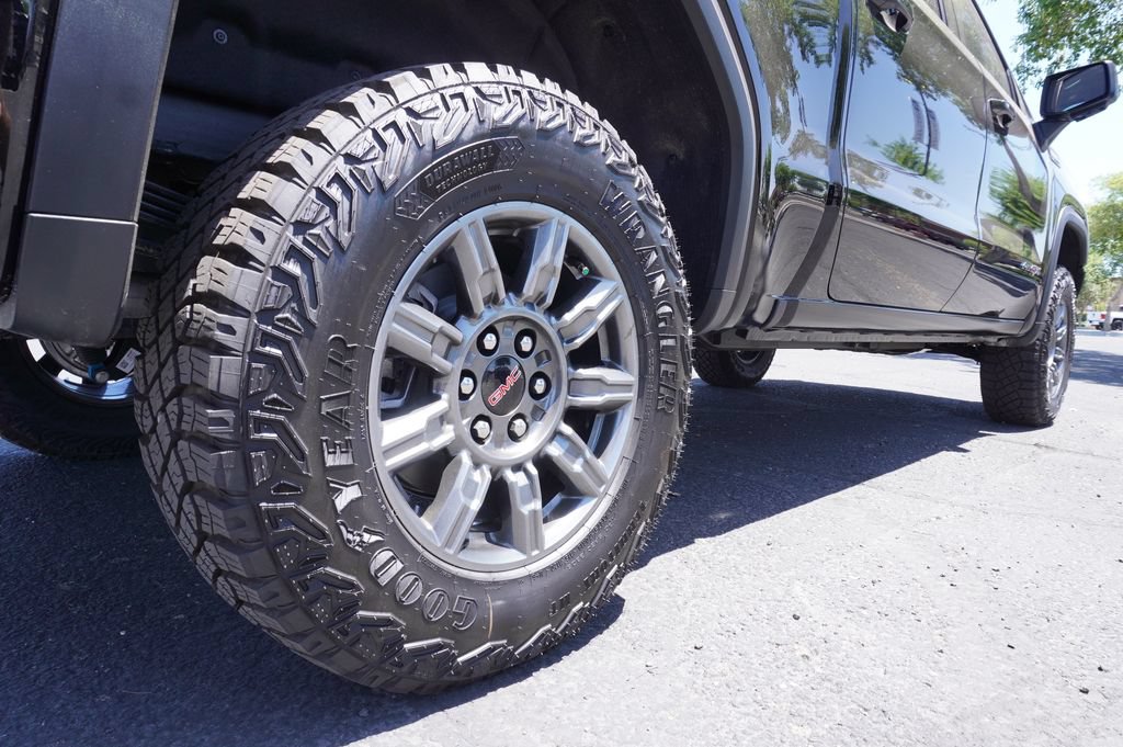 New 2026 GMC Sierra 1500 AT4X AWD/4WD image 6