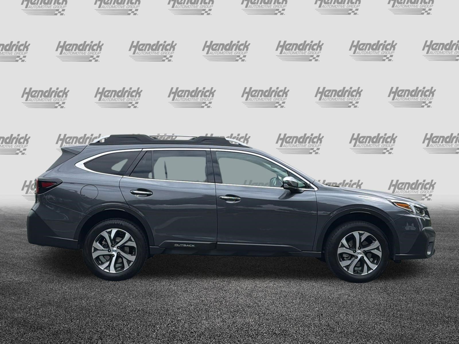 Used 2022 Subaru Outback Touring XT AWD/4WD image 3