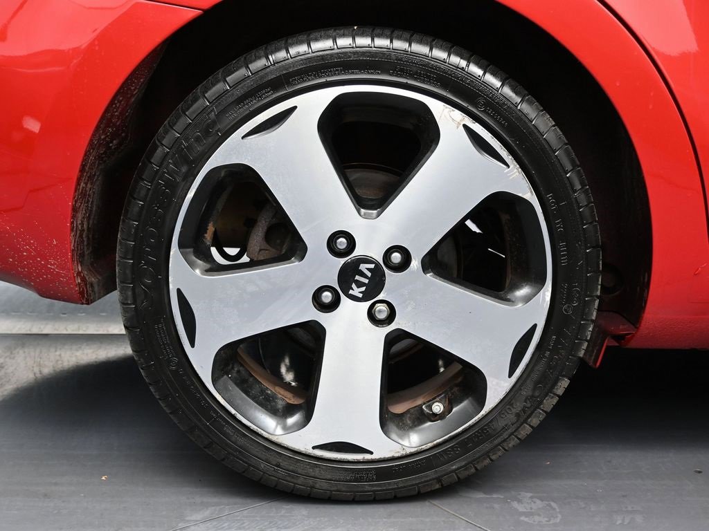 Used 2013 Kia Rio SX image 13