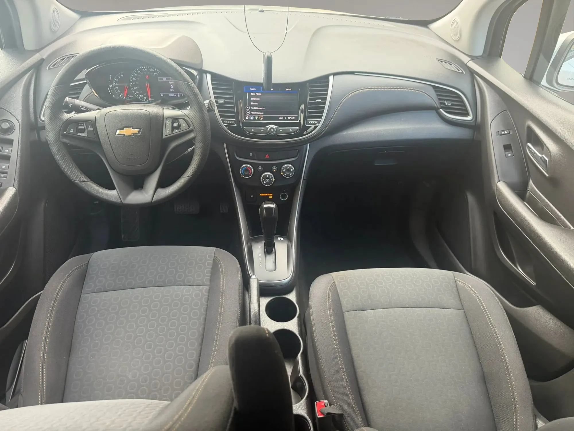 Used 2020 Chevrolet Trax LS w/ Tint and Cruise Package FWD image 31