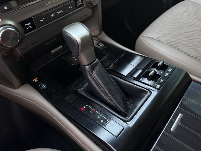 Used 2021 Lexus GX 460 Premium w/ Premium Plus Package AWD/4WD image 20