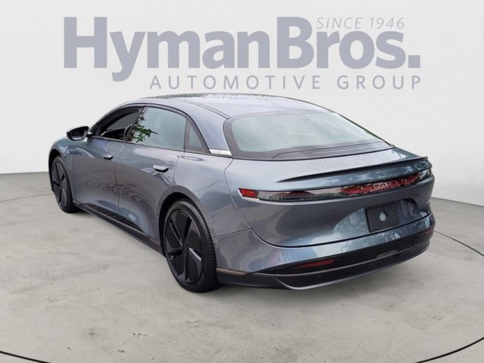 Used 2024 Lucid Air Pure RWD image 5