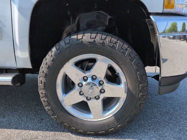 Used 2013 Chevrolet Silverado 2500 LTZ w/ LTZ Plus Package AWD/4WD image 12