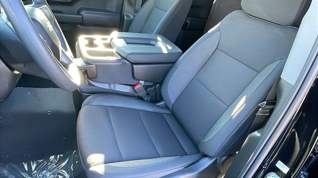 New 2026 Chevrolet Silverado 1500 Custom w/ LPO, Dark Essentials Package image 13