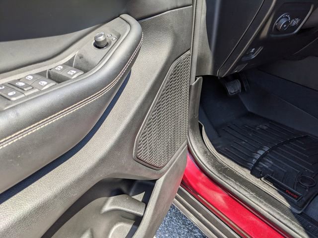 Used 2023 Jeep Grand Cherokee Limited w/ Luxury Tech Group II image 23