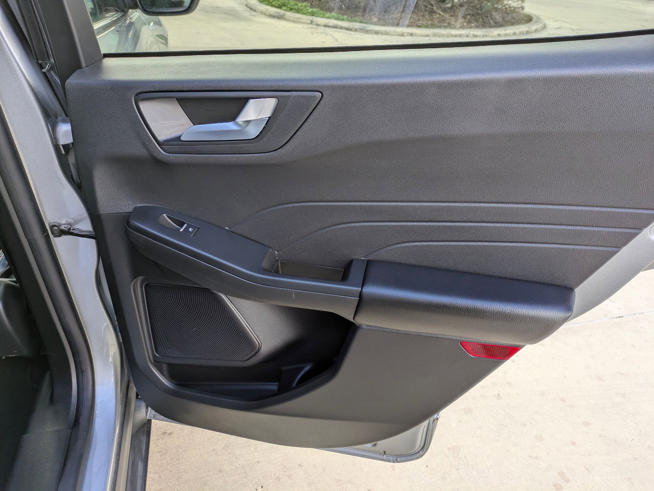 Used 2024 Ford Escape ST-Line image 27