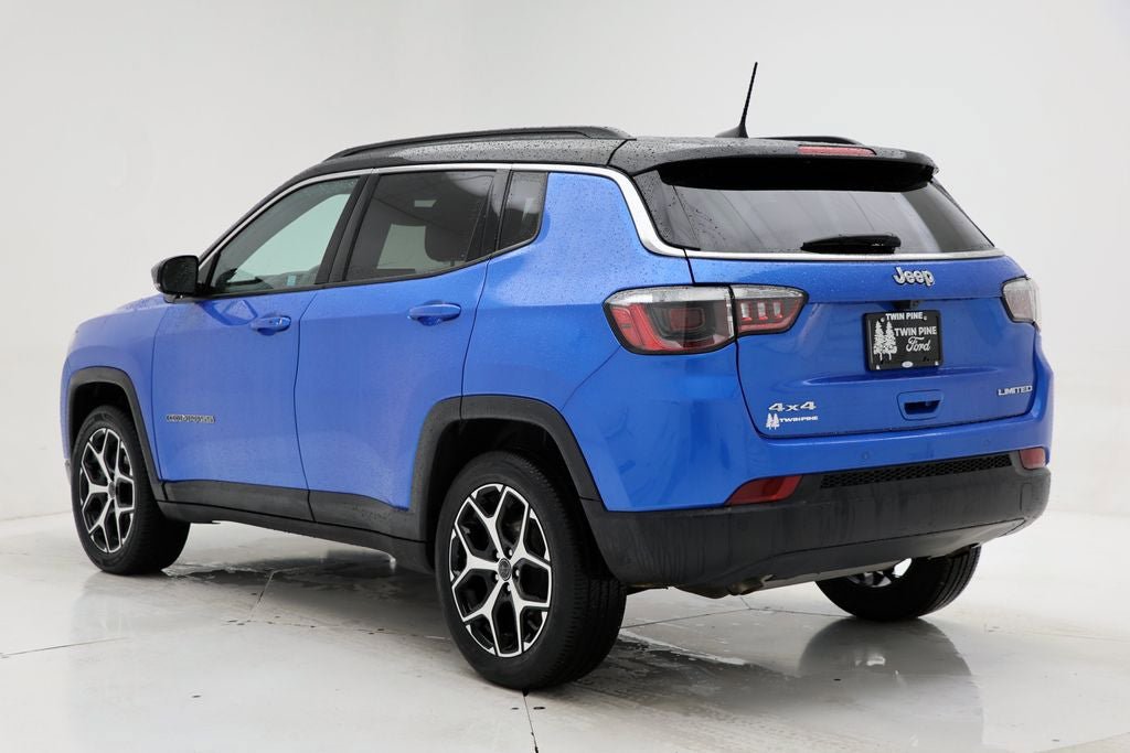 Used 2025 Jeep Compass Limited AWD/4WD image 6