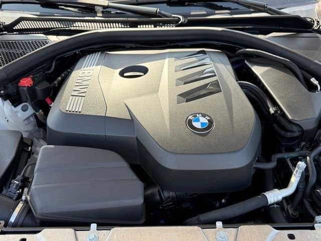 Used 2025 BMW 330i Sedan w/ Convenience Package image 31