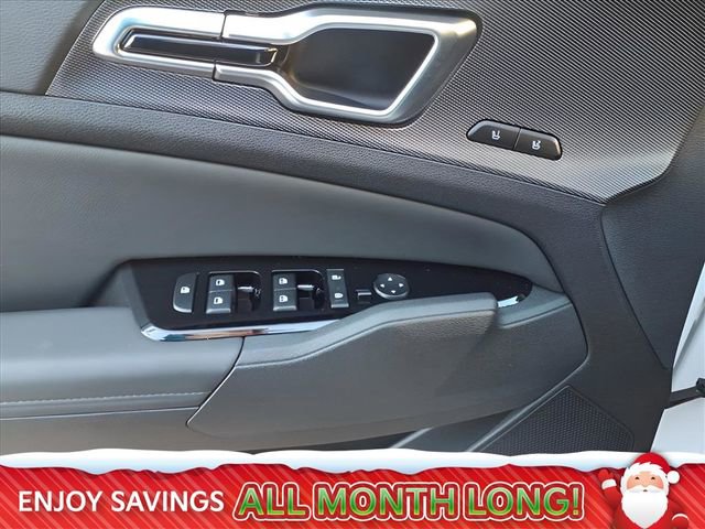 Used 2025 Kia Sportage SX image 20