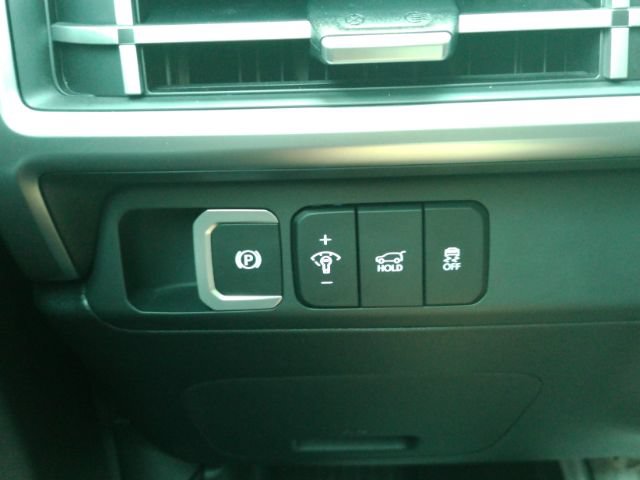 Used 2024 Hyundai Santa Fe SEL FWD image 39