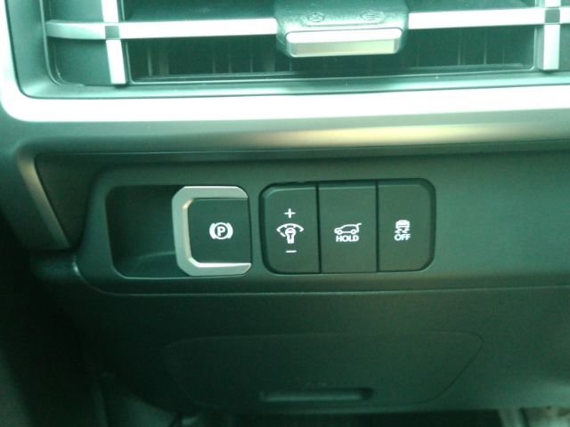 Used 2024 Hyundai Santa Fe SEL FWD image 39