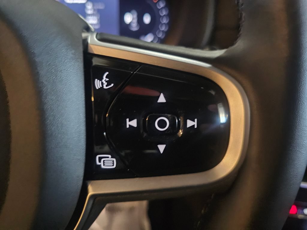 Certified 2026 Volvo XC90 B6 Plus w/ Protection Package AWD/4WD image 20