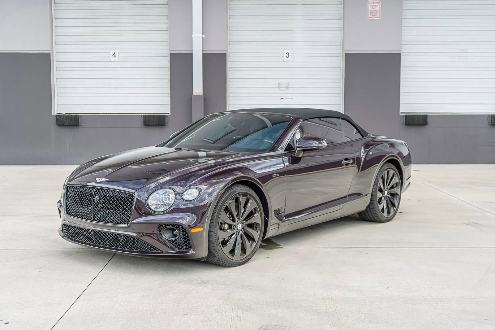 Used 2024 Bentley Continental GT V8 AWD/4WD image 11