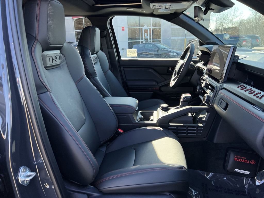 Used 2025 Toyota Tacoma TRD Pro image 26