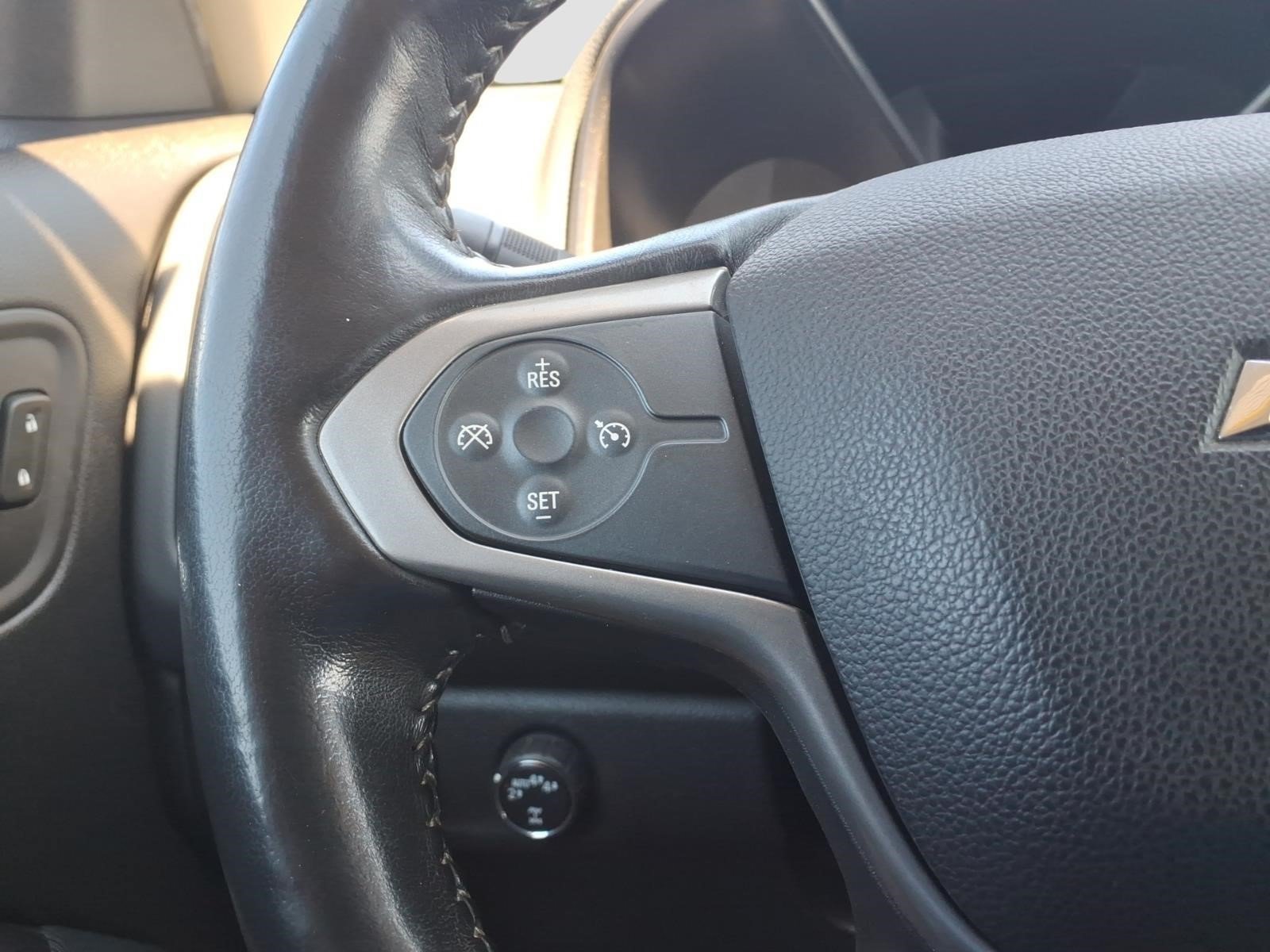 Used 2017 Chevrolet Colorado Z71 AWD/4WD image 23