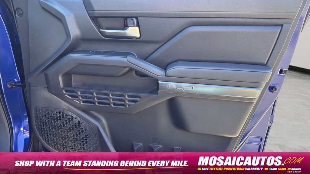 Used 2024 Toyota Tacoma TRD Sport AWD/4WD image 9