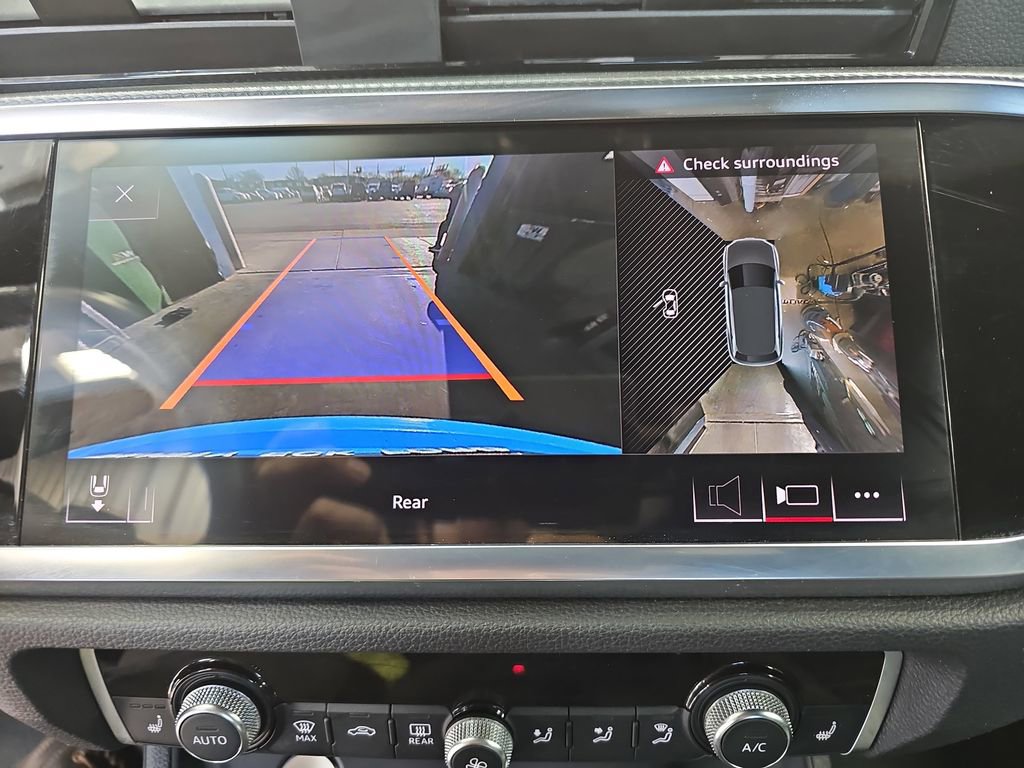 Used 2019 Audi Q3 2.0T Prestige image 23