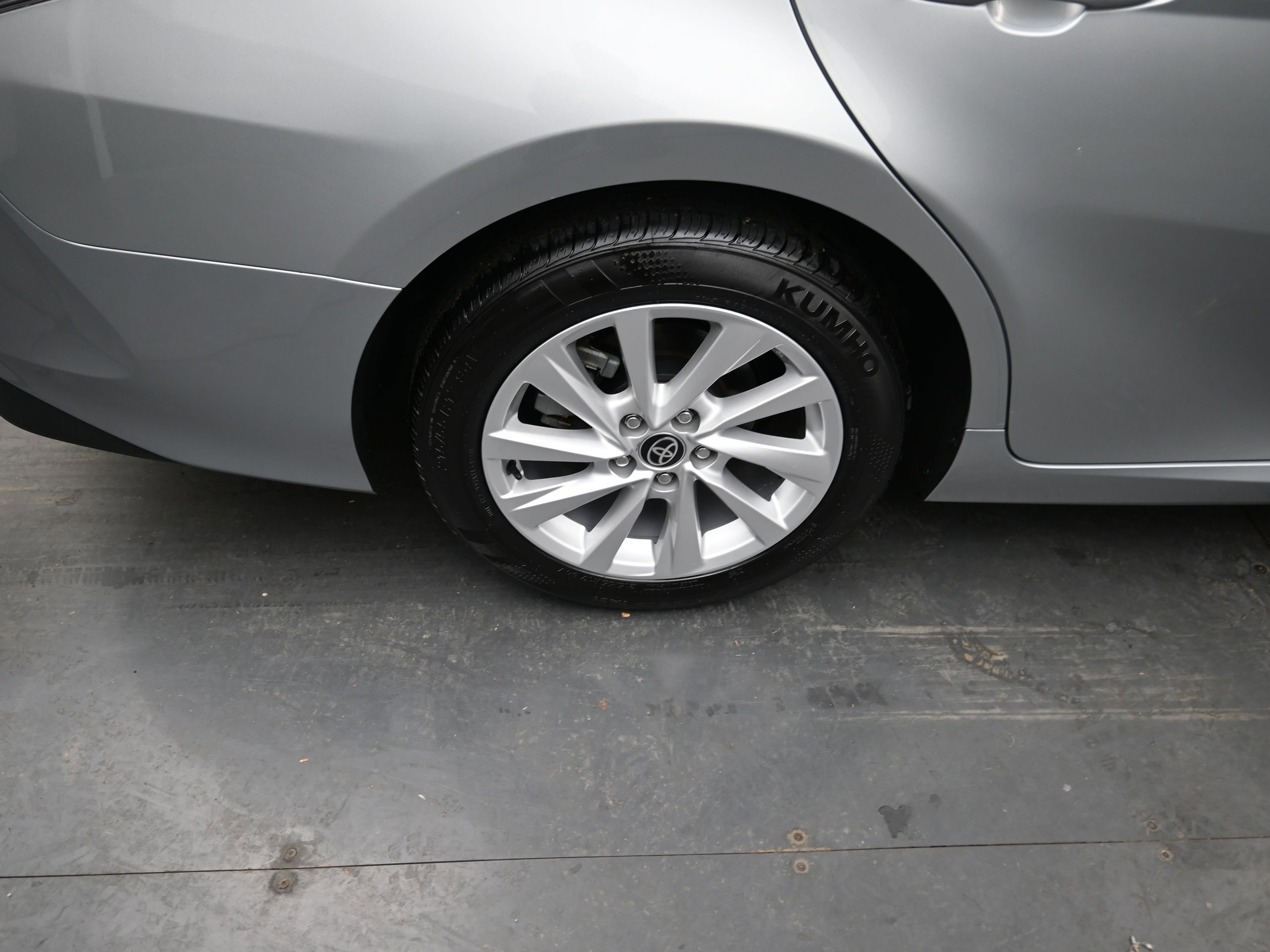 Used 2024 Toyota Camry LE image 11