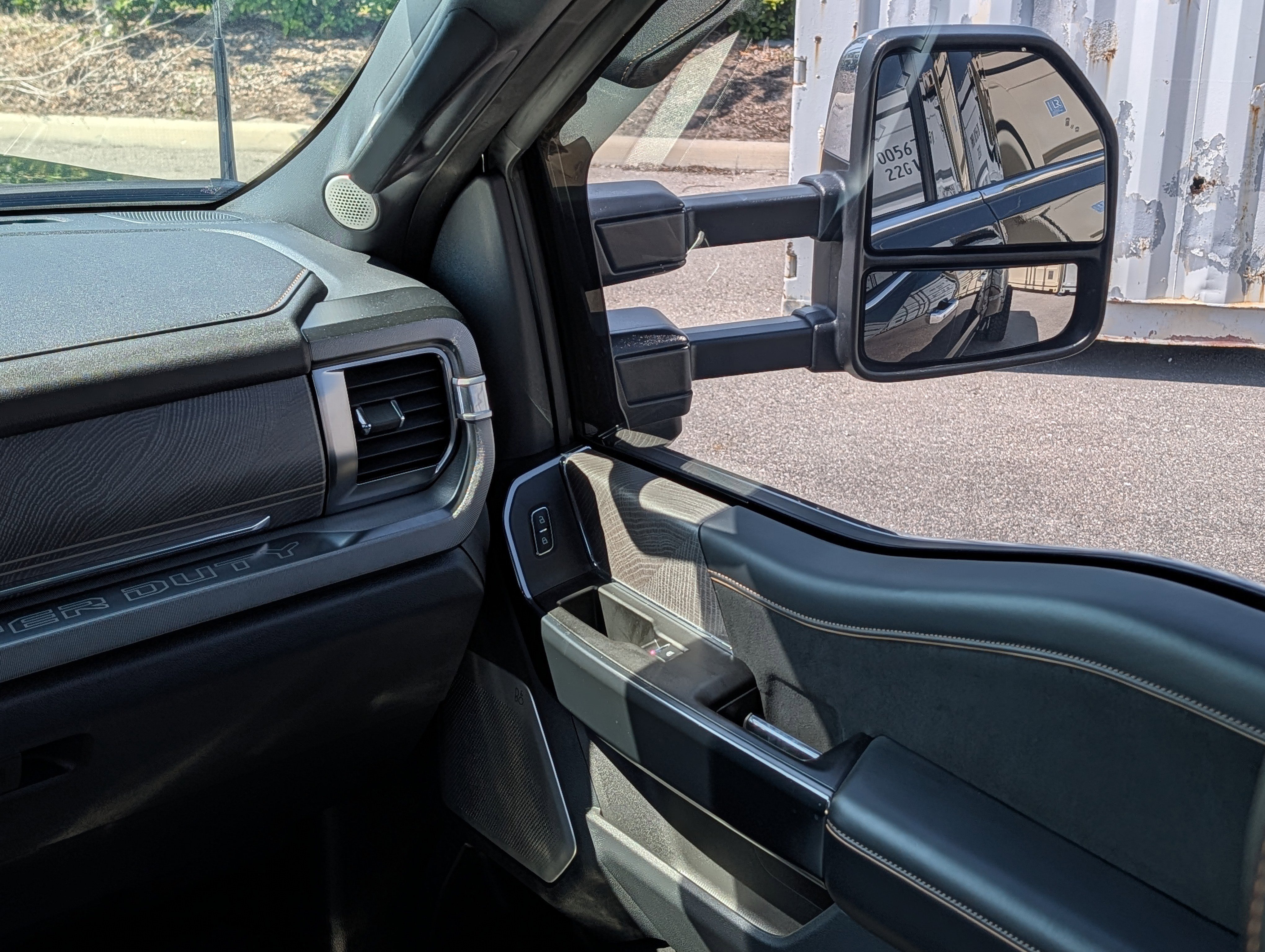 Used 2023 Ford F450 Platinum AWD/4WD image 55