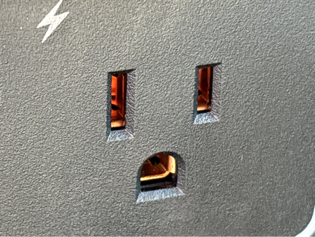 Used 2025 Chevrolet Silverado 1500 Custom image 28