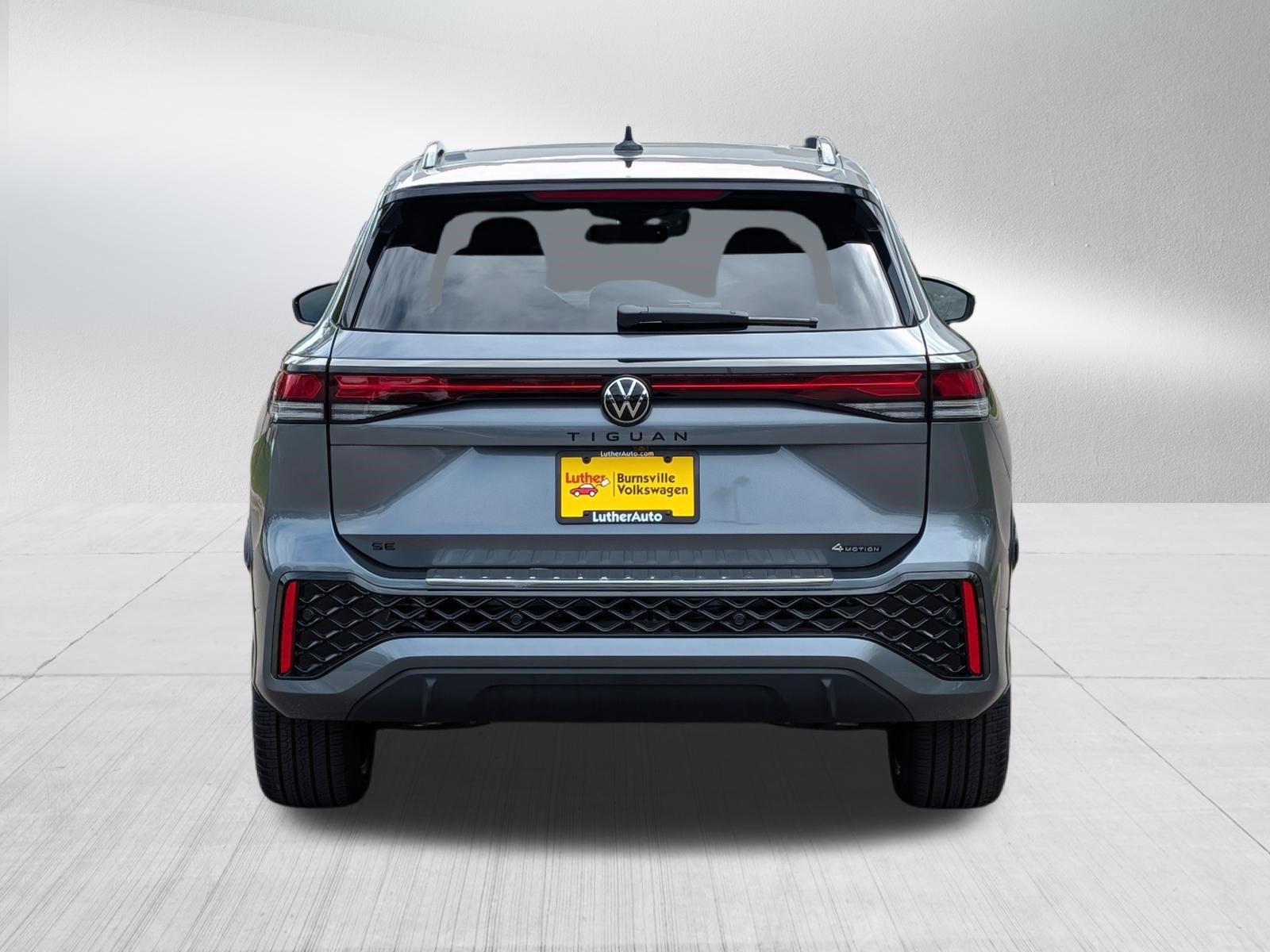 Certified 2026 Volkswagen Tiguan SE R-Line AWD/4WD image 6