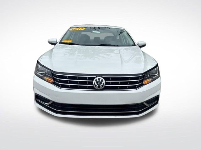 Used 2017 Volkswagen Passat 1.8T SE image 10