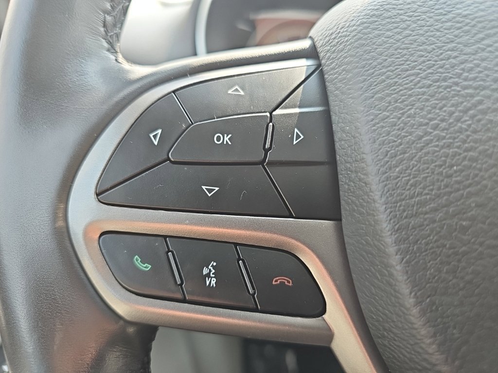 Certified 2021 Jeep Cherokee Limited w/ Elite Package AWD/4WD image 36