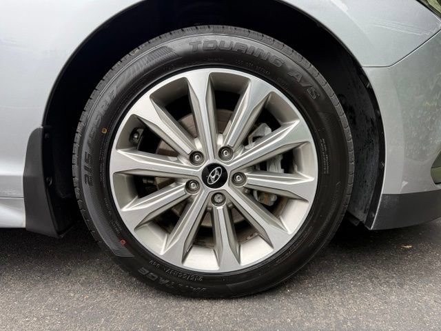 Used 2017 Hyundai Sonata Limited FWD image 48