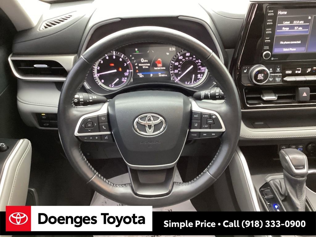 Used 2022 Toyota Highlander XLE image 14