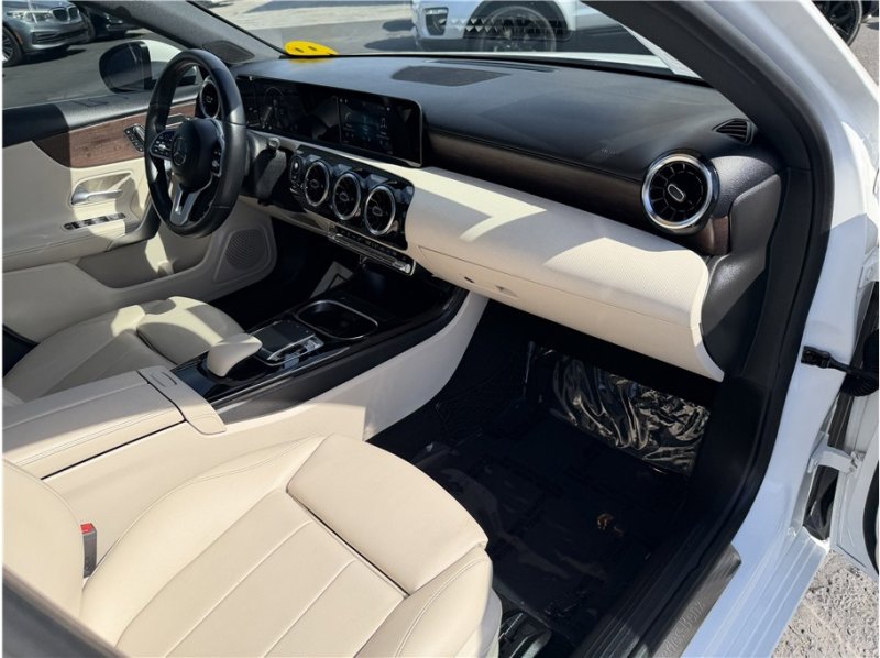 Used 2019 Mercedes-Benz A 220 image 35