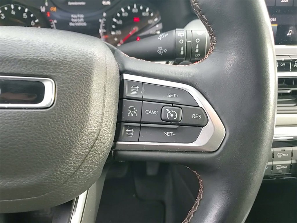 Used 2022 Jeep Compass Limited image 15