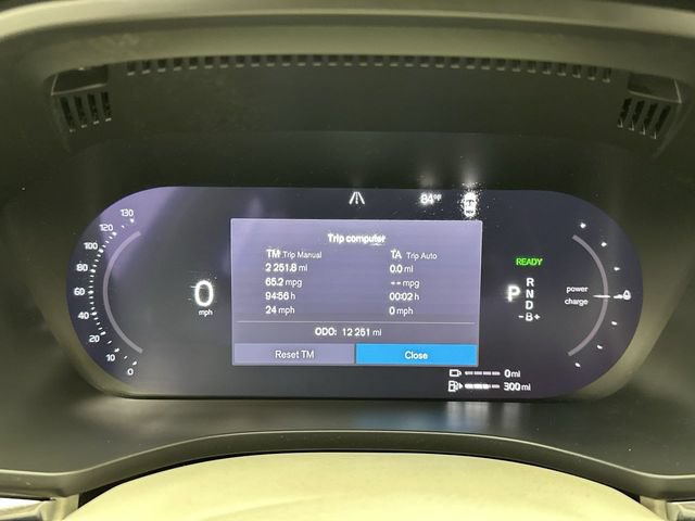 Used 2025 Volvo XC60 T8 Plus w/ Protection Package Premier AWD/4WD image 15