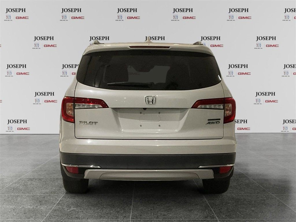 Used 2022 Honda Pilot Touring image 6