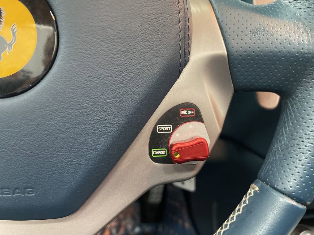 Used 2012 Ferrari California image 20