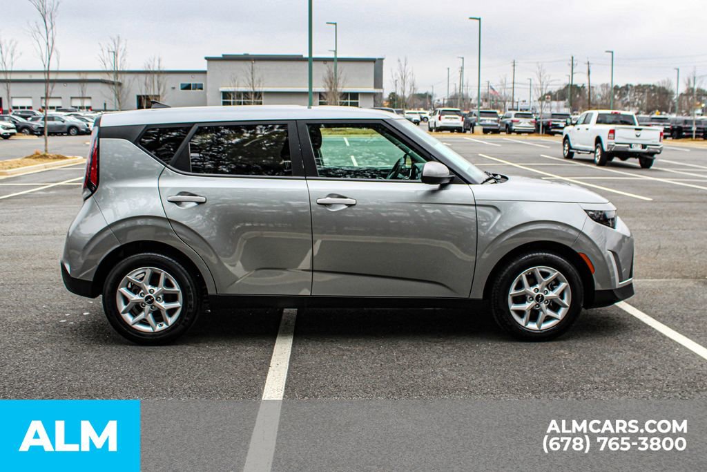 Used 2024 Kia Soul LX w/ Option Group 015 image 8