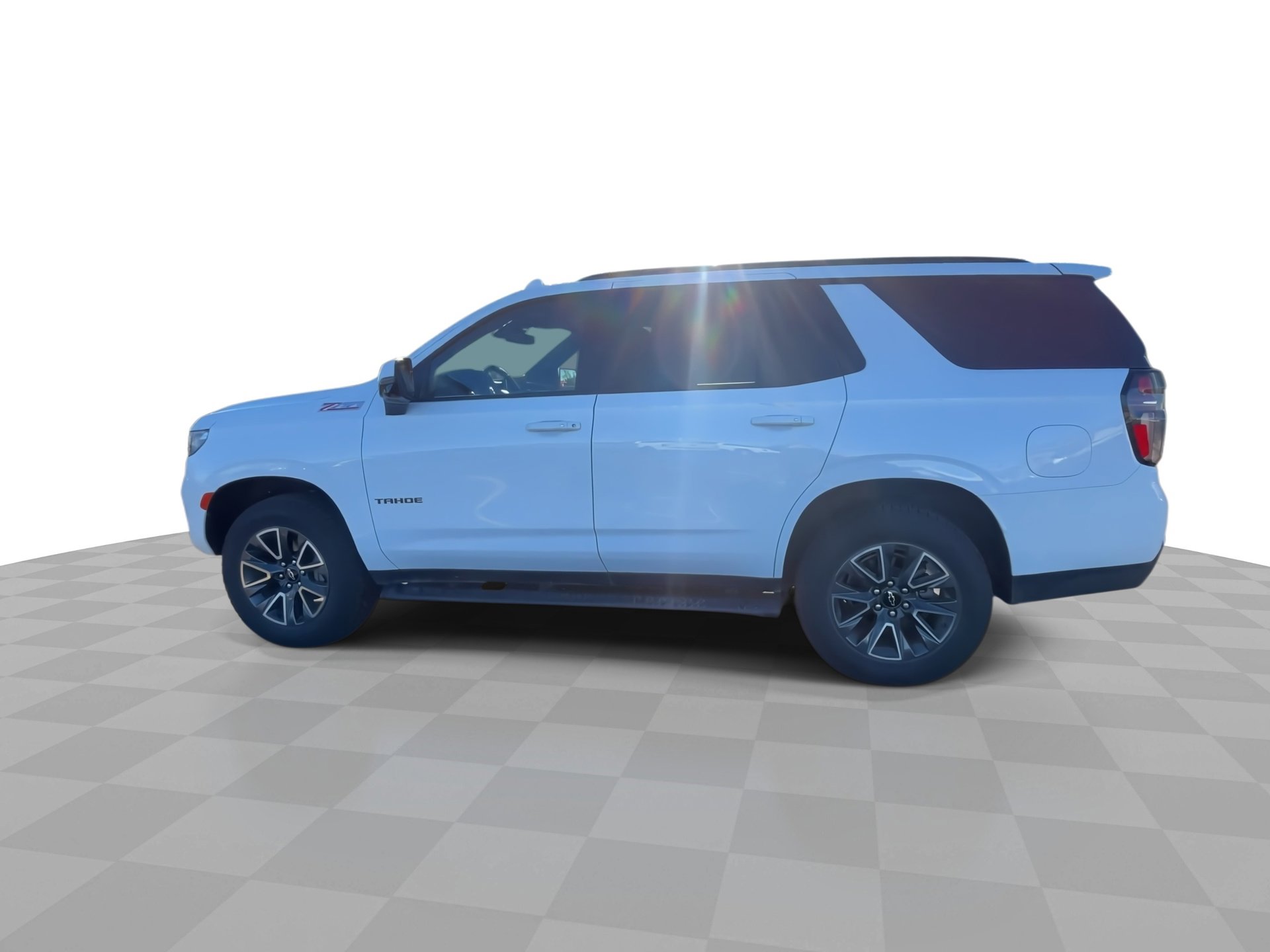 Certified 2023 Chevrolet Tahoe Z71 w/ Luxury Package image 5