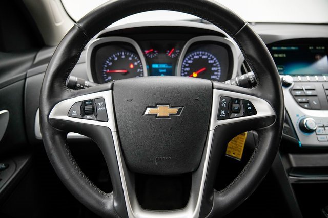 Used 2017 Chevrolet Equinox LT w/ Convenience Package image 26