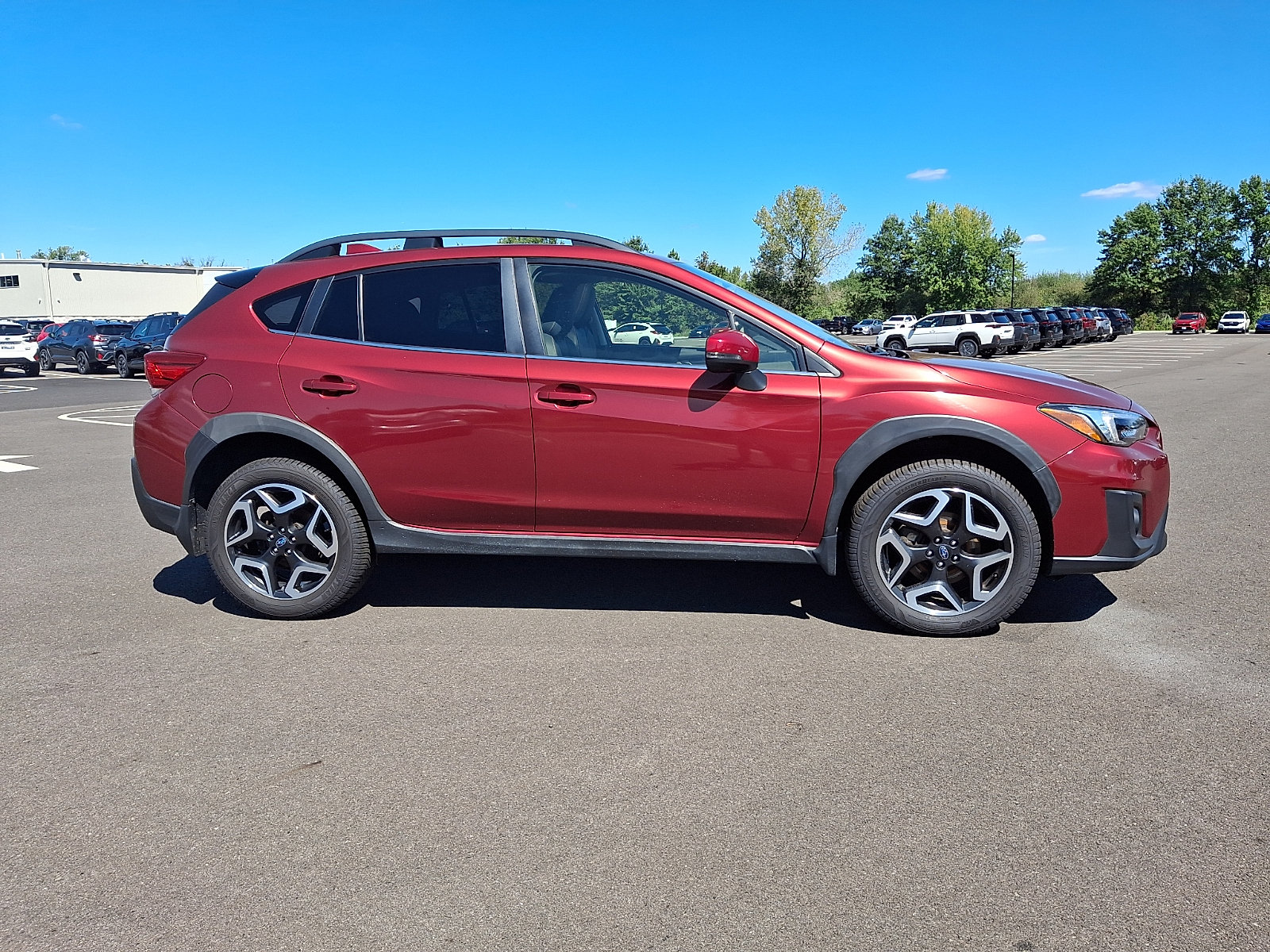 Used 2019 Subaru Crosstrek 2.0i Limited w/ Moonroof Package w/Navigation AWD/4WD image 8