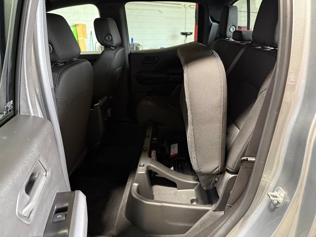 Used 2024 Chevrolet Colorado Trail Boss AWD/4WD image 26