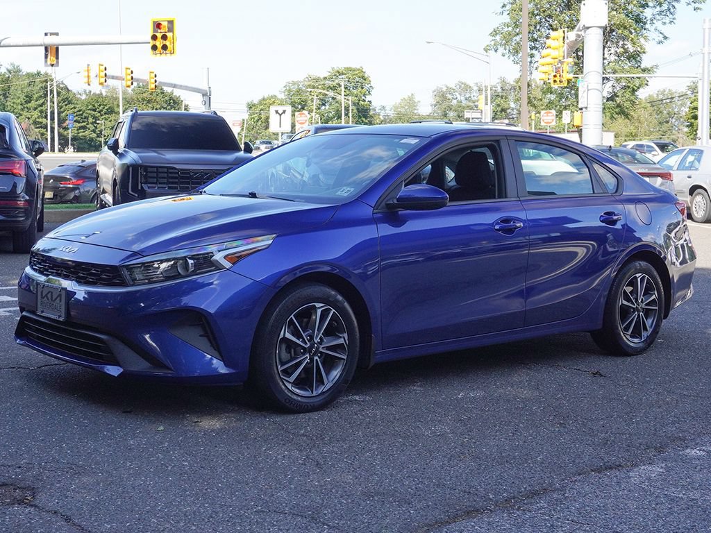 Used 2022 Kia Forte LXS FWD image 6