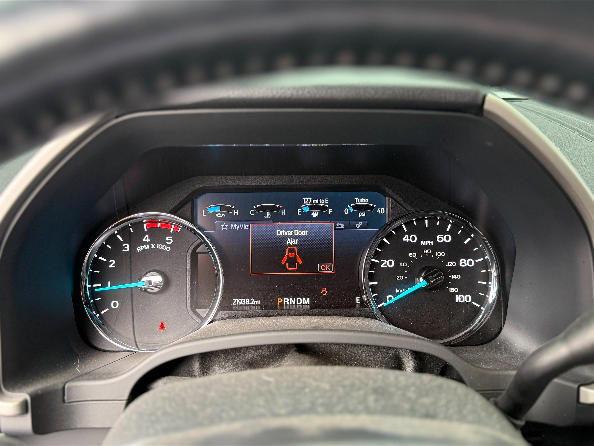 Certified 2022 Ford F250 Lariat w/ Black Appearance Package image 4