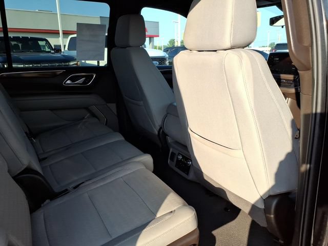 Certified 2022 GMC Yukon XL SLE w/ Gmc Pro Safety Plus Package AWD/4WD image 22