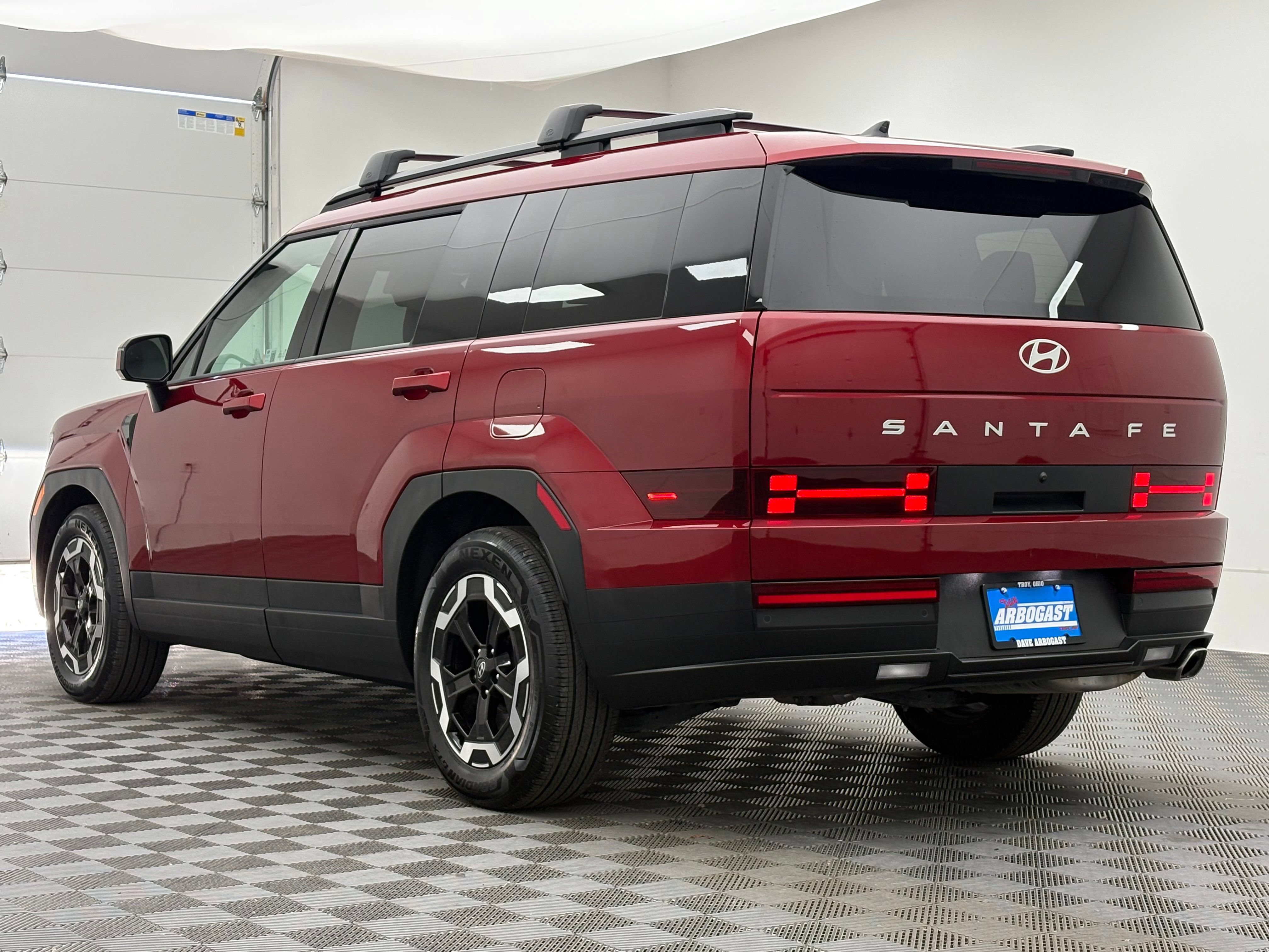 Used 2026 Hyundai Santa Fe SEL FWD image 11
