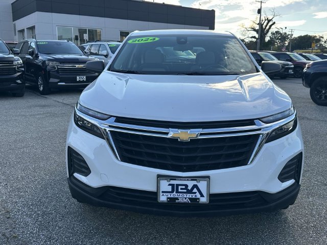 Certified 2024 Chevrolet Equinox LS w/ Driver Confidence II Package AWD/4WD image 24