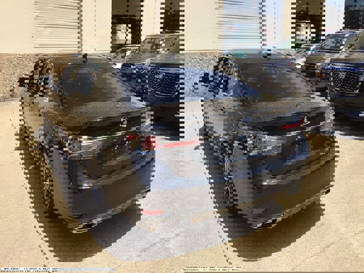 Used 2017 Lexus GS 350 RWD image 4