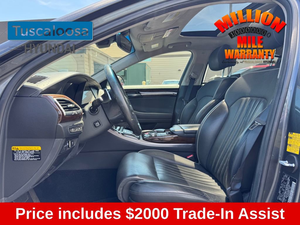 Used 2019 Genesis G90 5.0 Ultimate RWD image 10