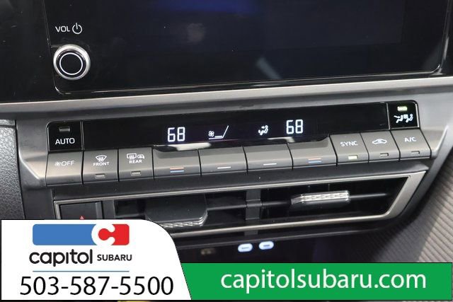 Used 2025 Toyota Camry SE image 22