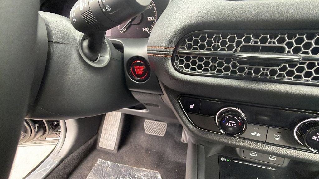 New 2026 Honda HR-V Sport image 17